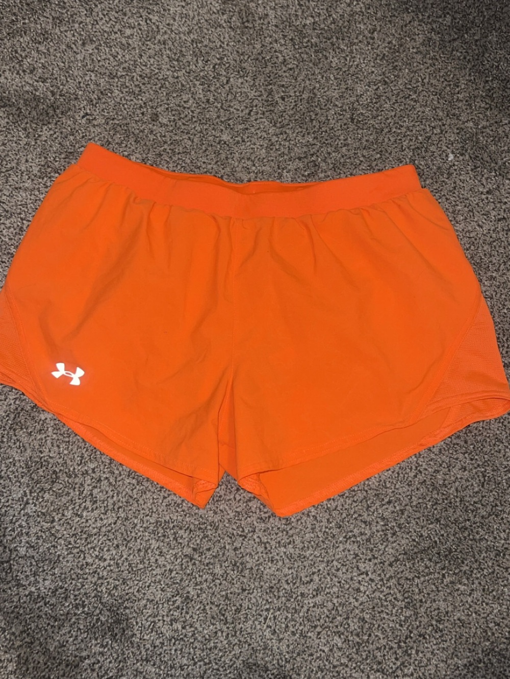 Large Under Armour Women's Orange Athletic Shorts